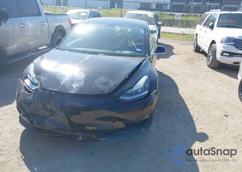2018 Tesla Model 3 Long Range/Mid Range from USA, damaged, VIN 5YJ3E1EA2JF036507